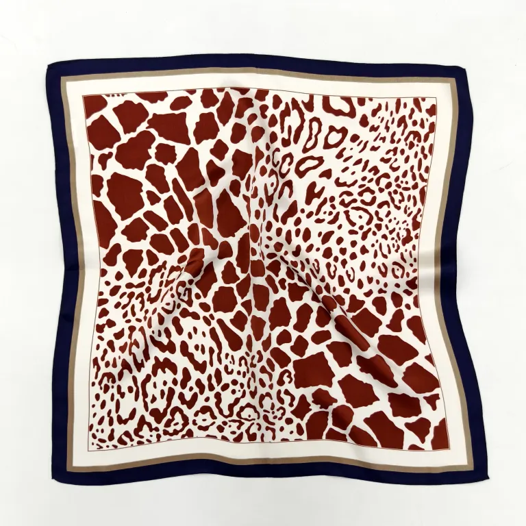 Animal prints silk scarf 