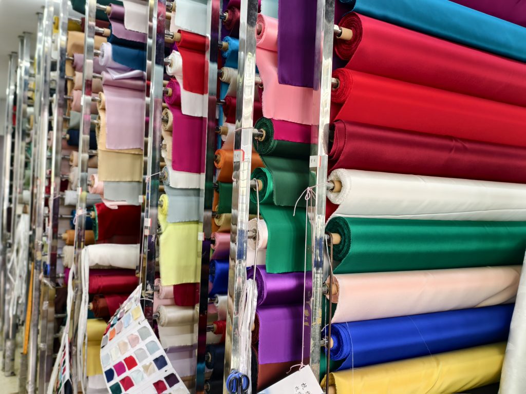 Japan Silk Global Trade Statistics – January to March 2025 4 方大档口图及附近档口图 4